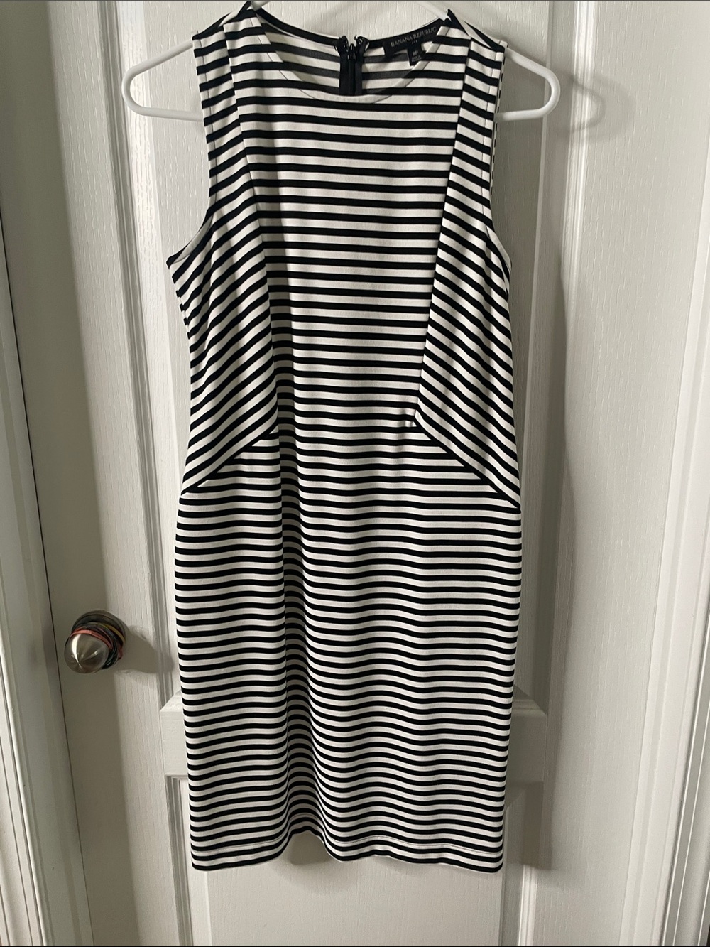Banana Republic Black and White Form Fitting Striped Sleeveless Shift Dress